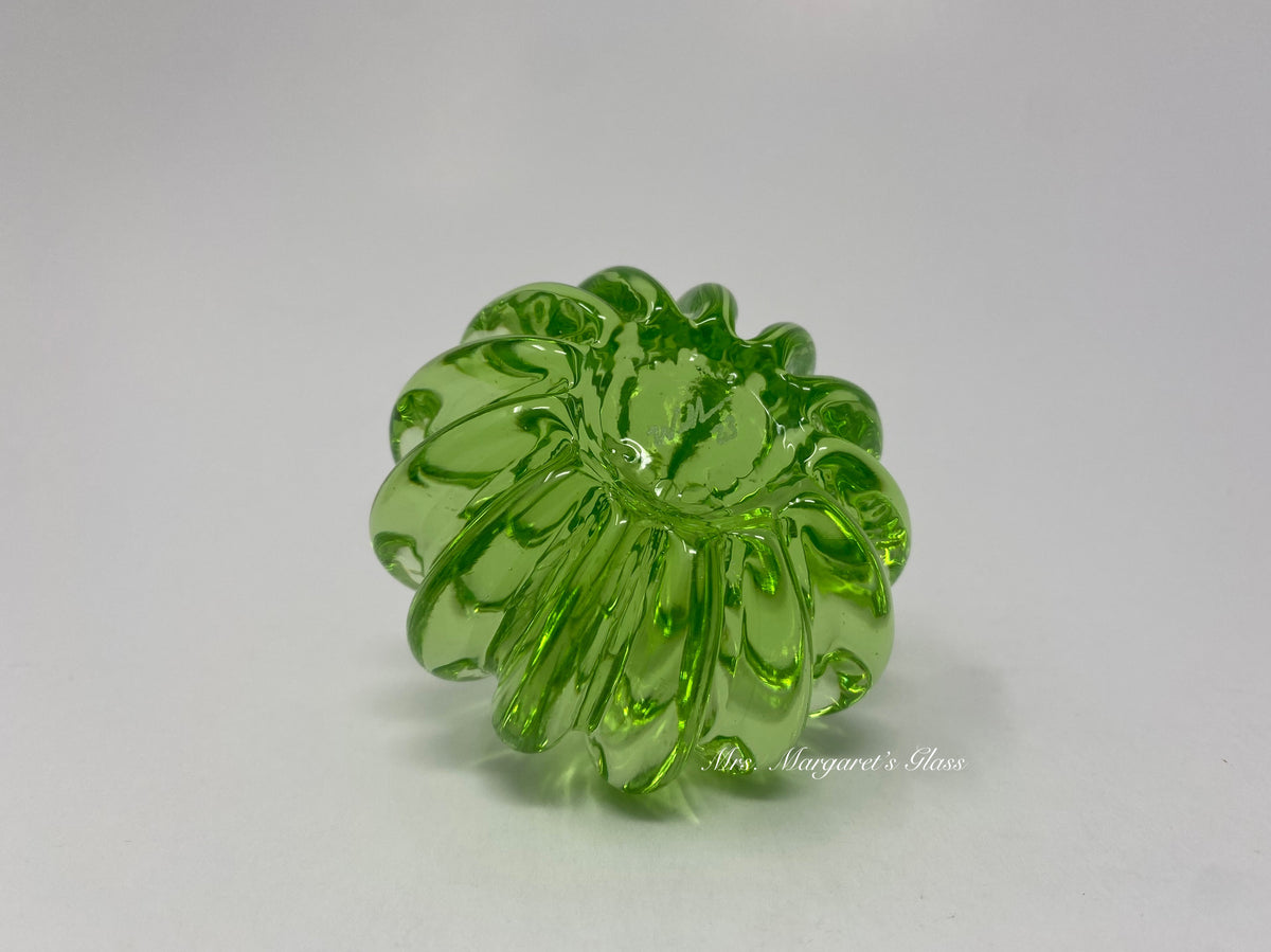 Fred Wilkerson Art Glass Lime Green Uranium Glow Solid Pumpkin