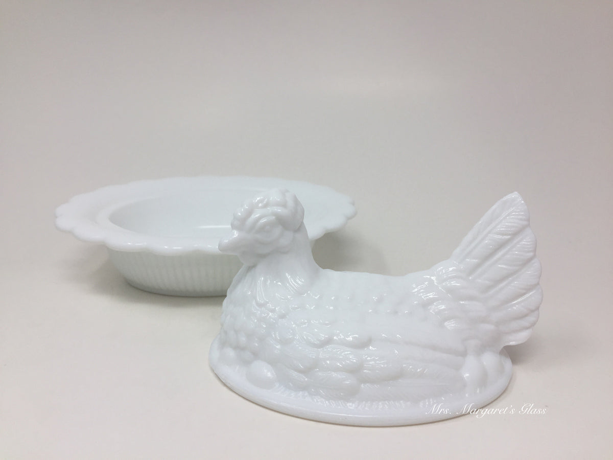 Mosser Glass Milk White Hen on Nest