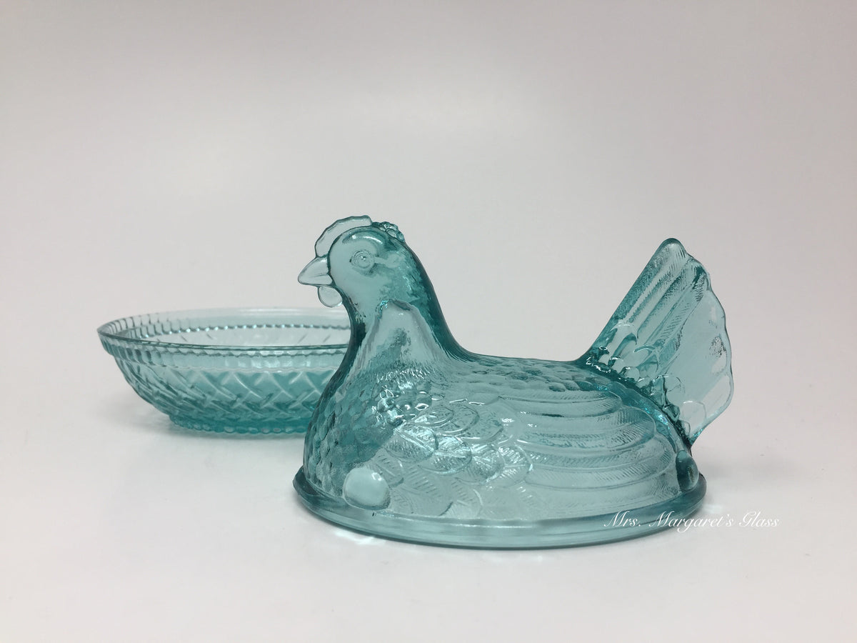 Wilkerson Glass Teal Blue UV Pink Glow Chicken Hen On Nest
