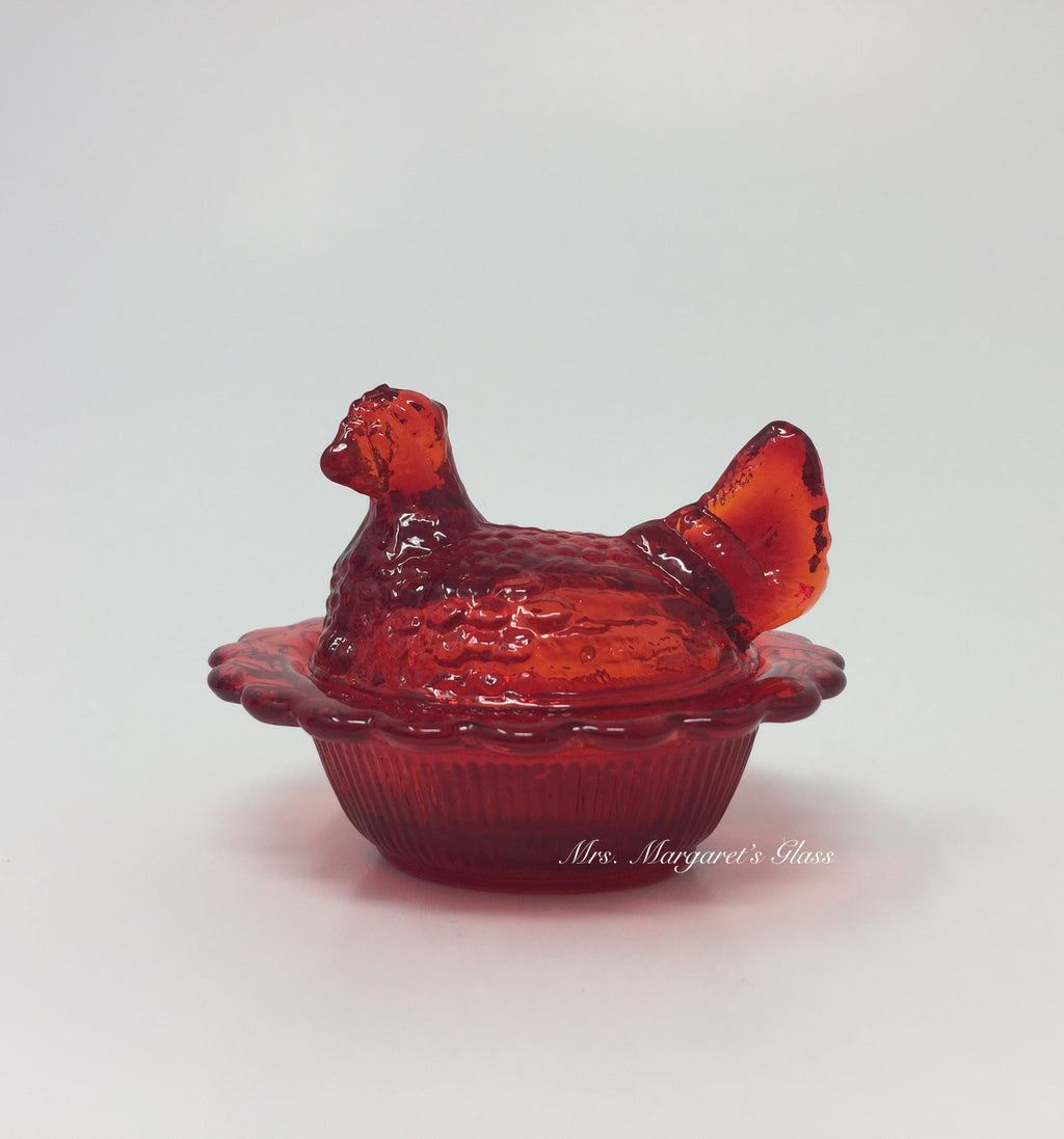 Mosser Glass Miniature Ruby Red Hen On Nest